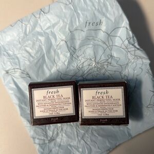 Fresh black tea instant perfecting mask